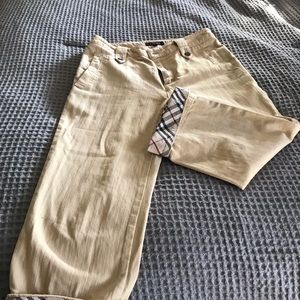 Burberry beige capris pants